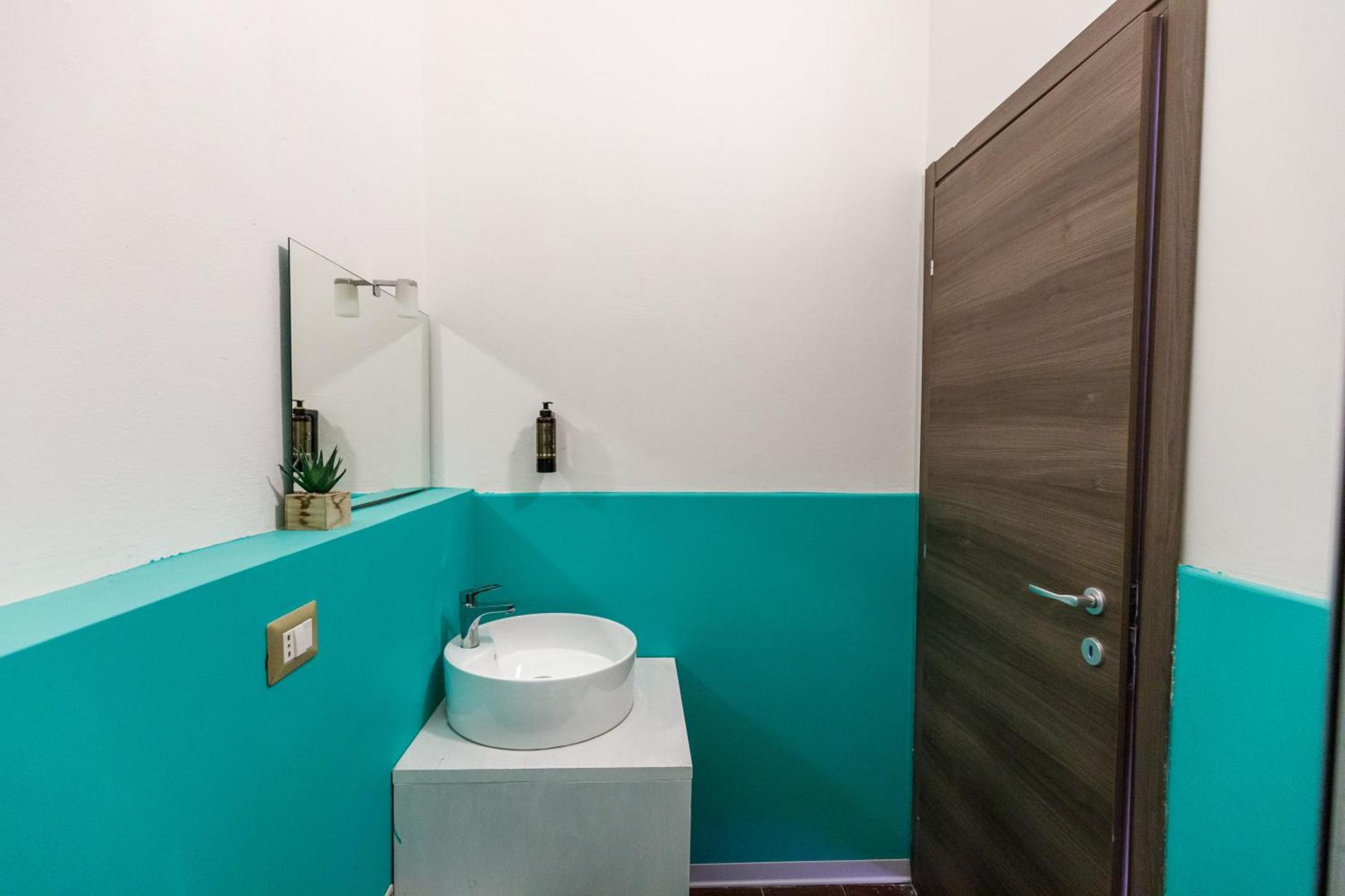 Onlyrooms III - Recommended For Under 30S Cagliari Quarto foto