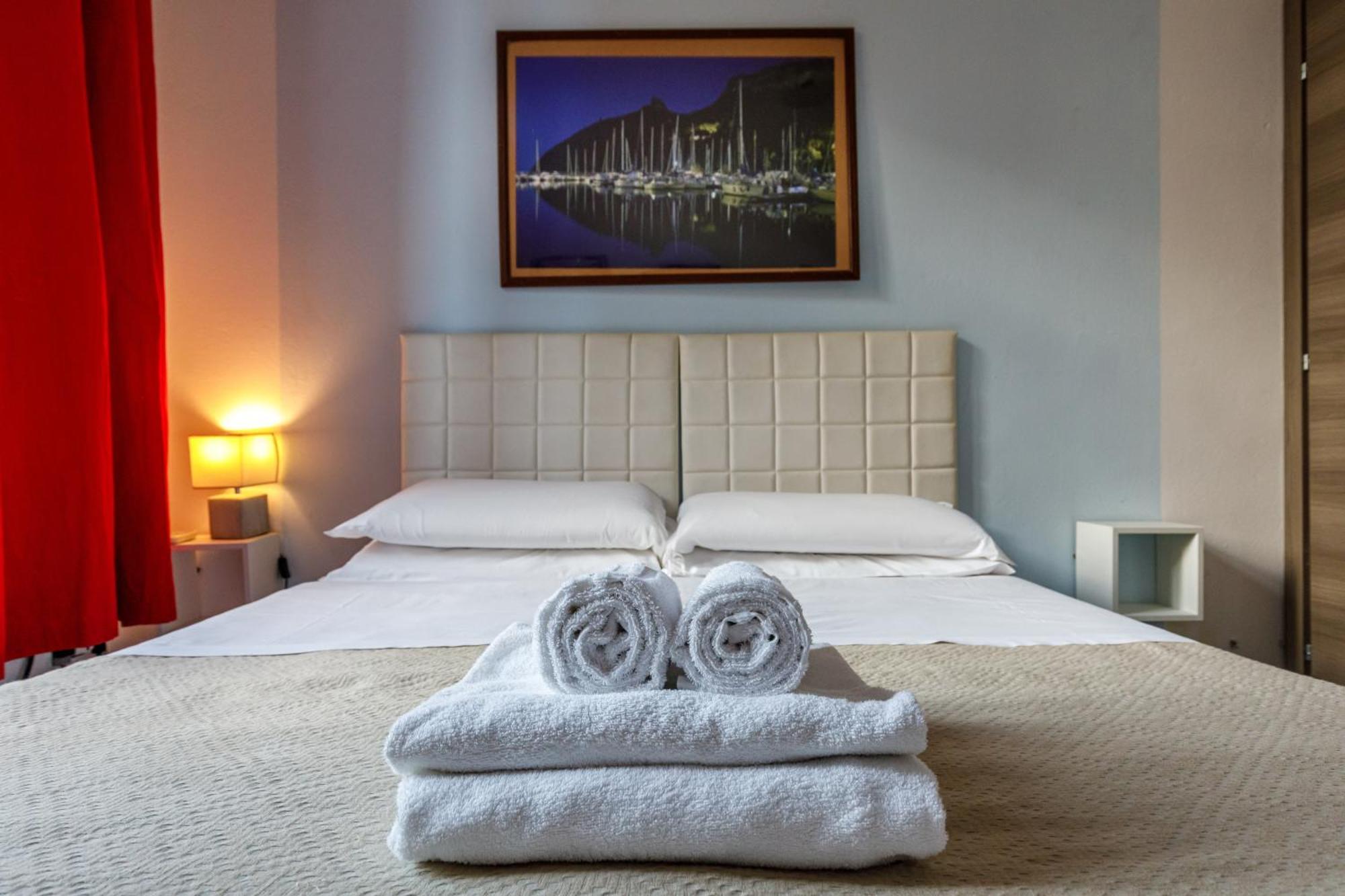 Onlyrooms III - Recommended For Under 30S Cagliari Exterior foto