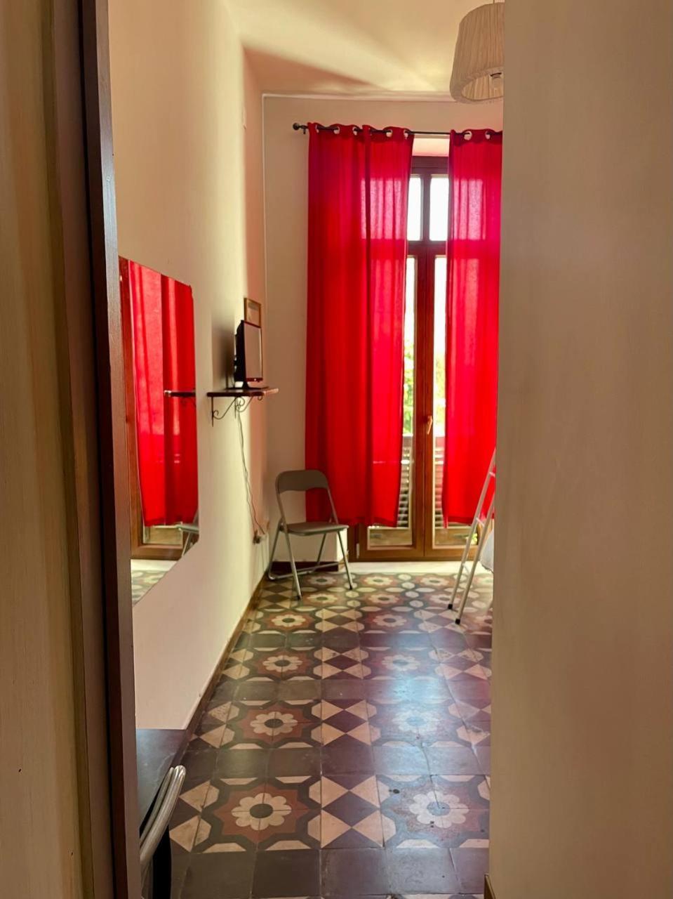 Onlyrooms III - Recommended For Under 30S Cagliari Exterior foto