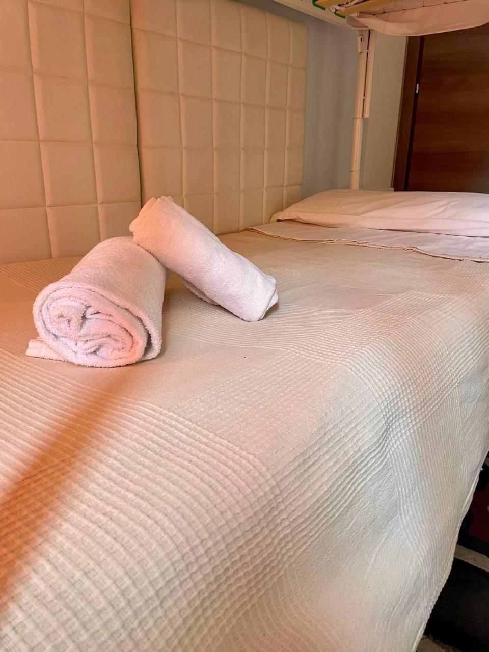 Onlyrooms III - Recommended For Under 30S Cagliari Quarto foto
