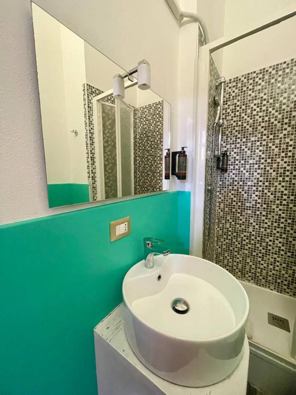 Onlyrooms III - Recommended For Under 30S Cagliari Exterior foto