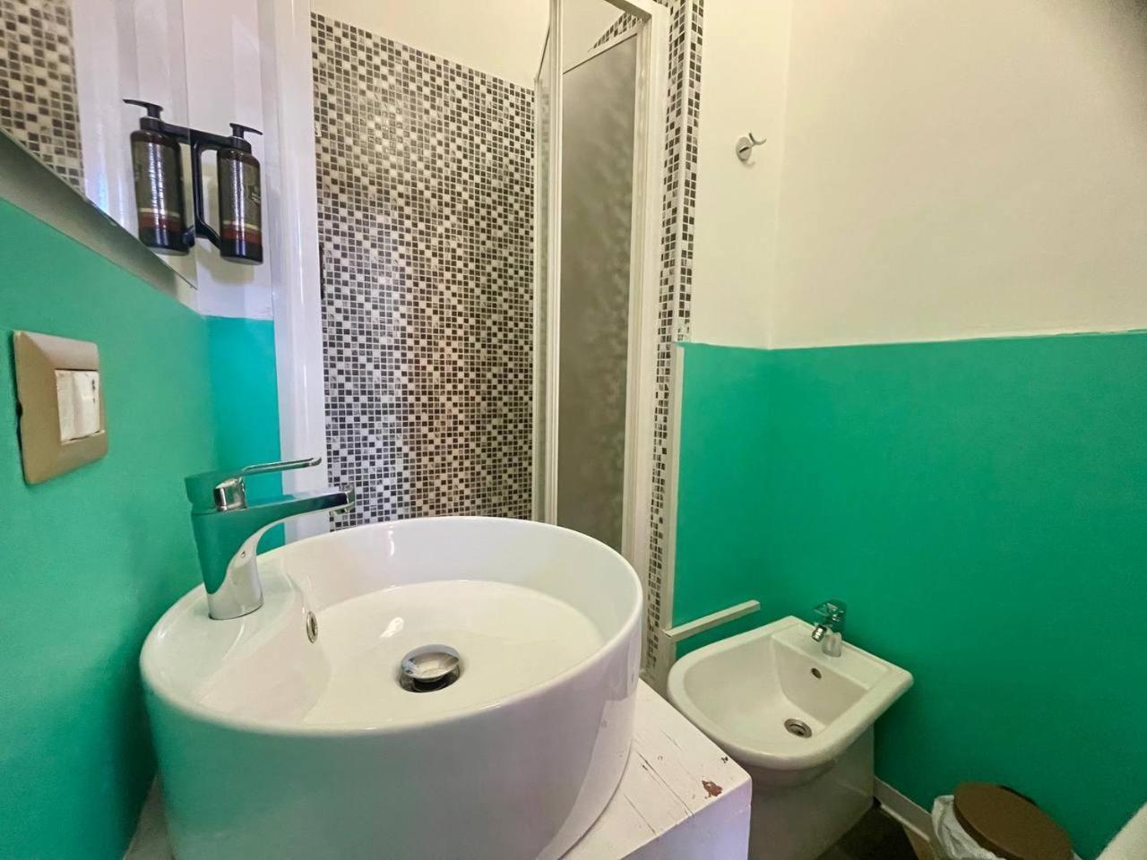 Onlyrooms III - Recommended For Under 30S Cagliari Exterior foto